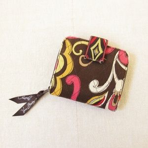 Vera Bradley • Retired Pattern Puccini Wallet